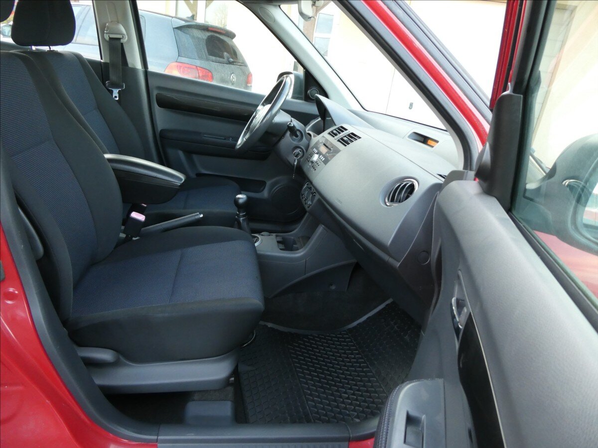 Suzuki Swift Hatchback 1,3 l 68 kw