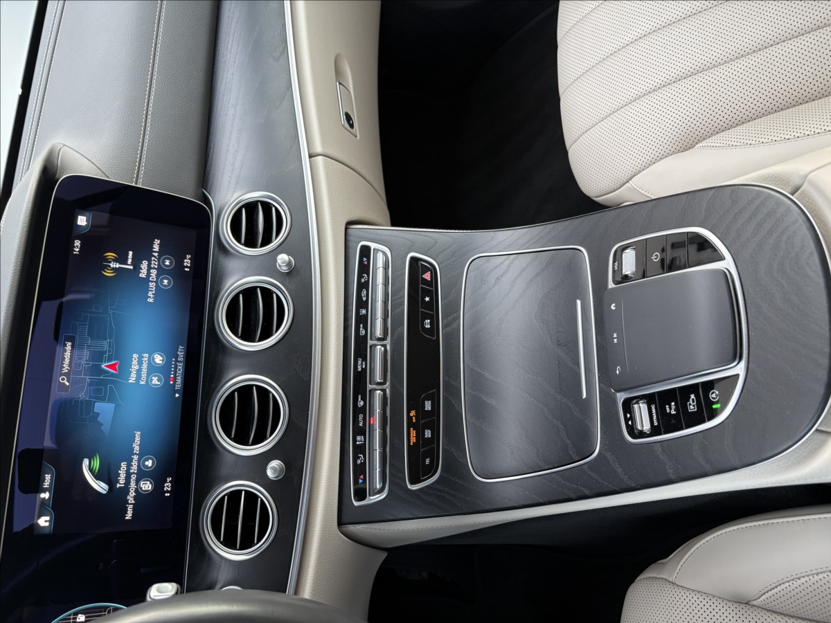 Mercedes-Benz Třídy E