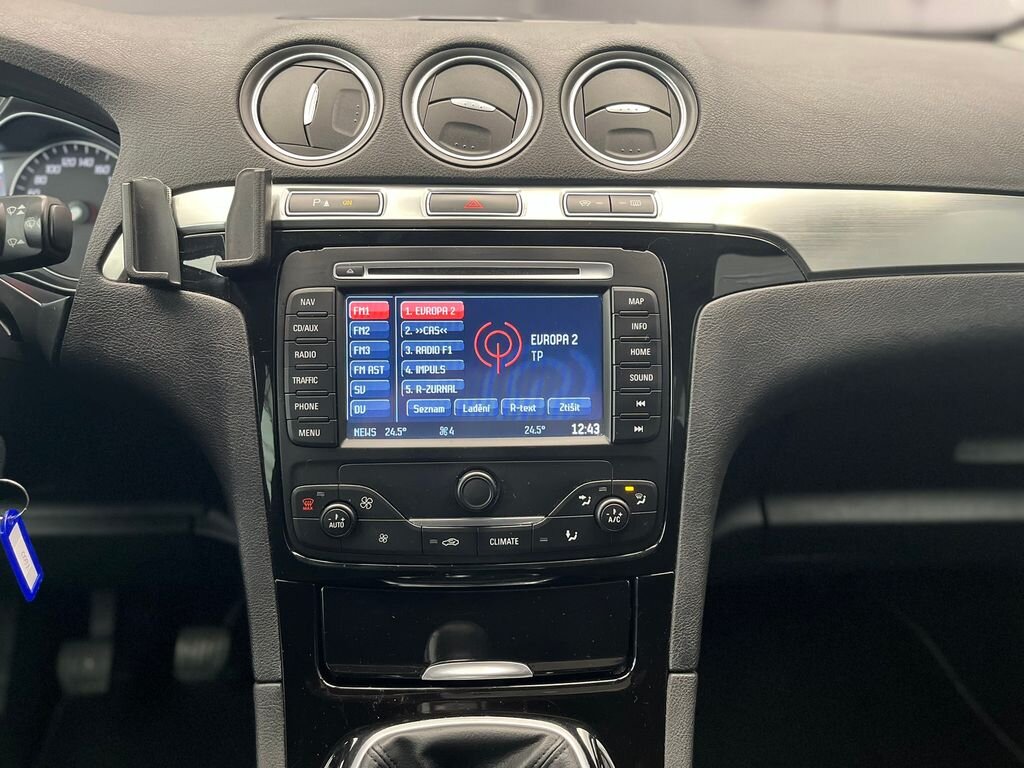 Ford S-MAX MPV 2,0 l 103 kw