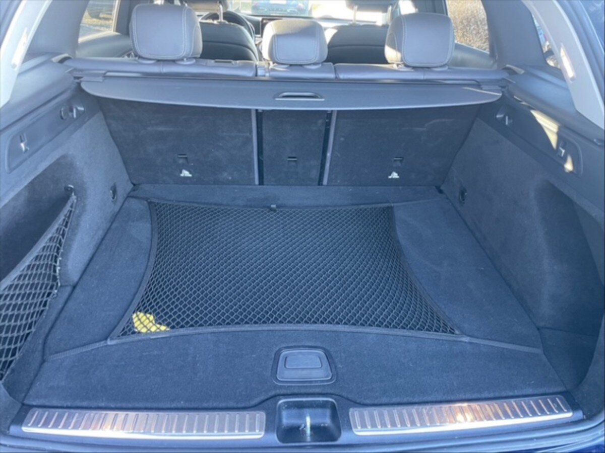 Mercedes-Benz GLC SUV 2,0 l 180 kw