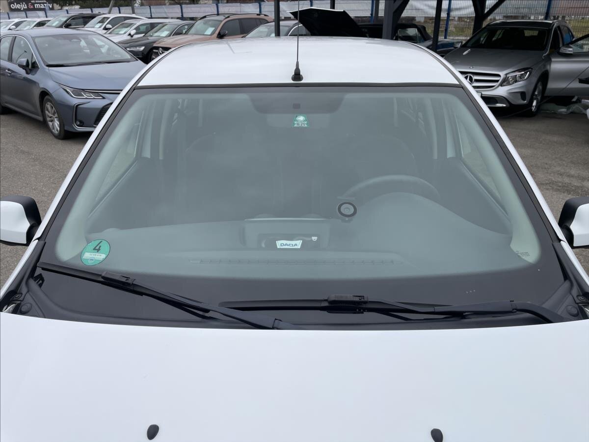 Dacia Sandero Hatchback 1,1 l 54 kw