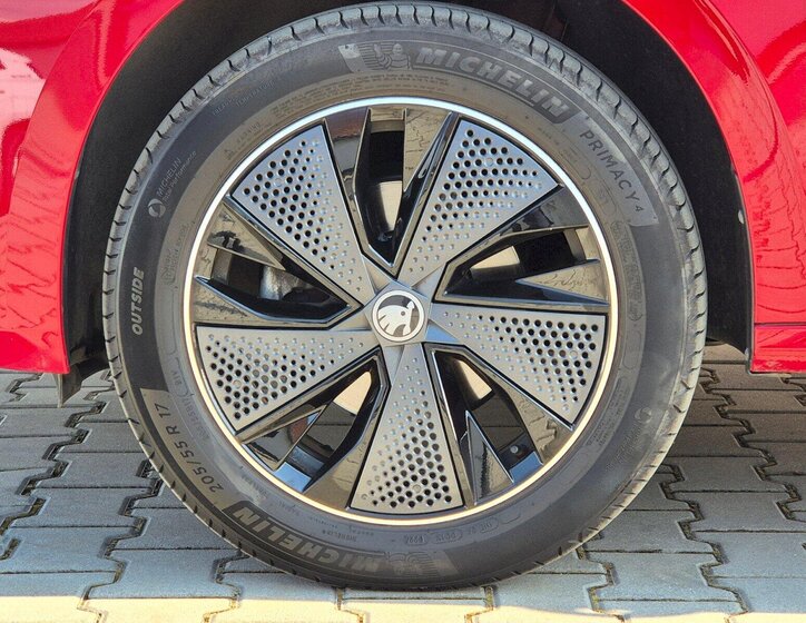 Škoda Kamiq Hatchback 1,0 l 85 kw