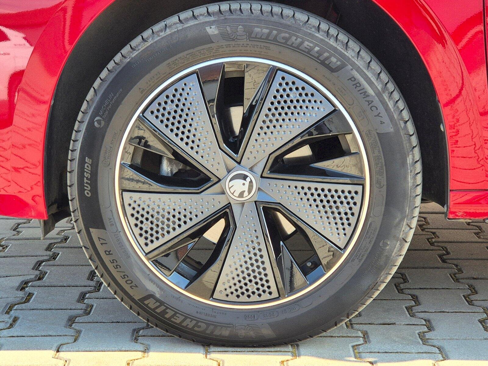 Škoda Kamiq Hatchback 1,0 l 85 kw