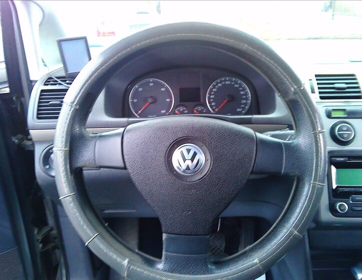 Volkswagen Touran Kombi 2,0 l 103 kw