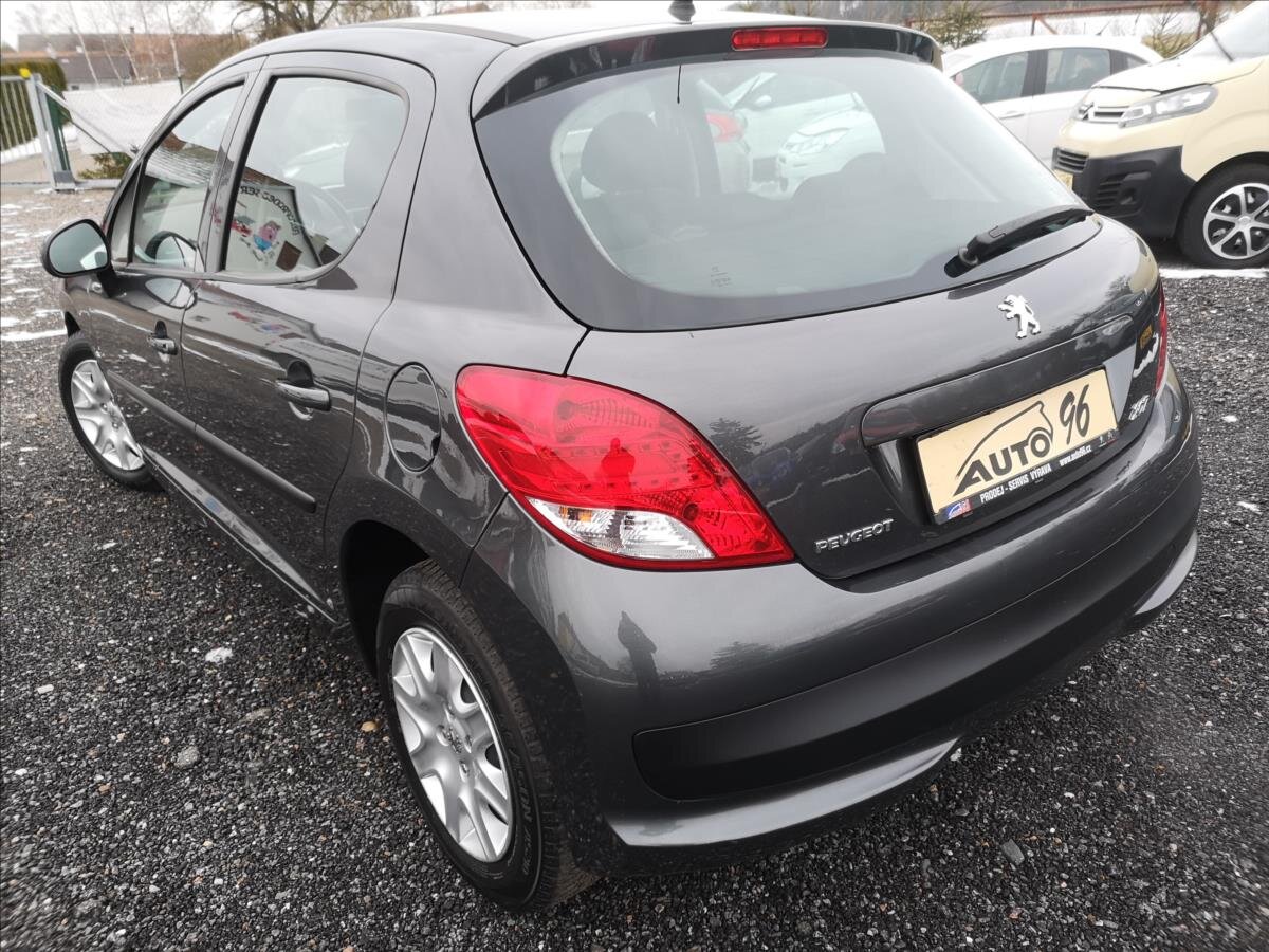 Peugeot 207 Hatchback 1,4 l 54 kw