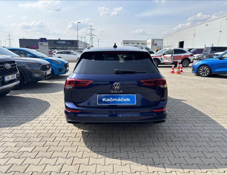 Volkswagen Golf Kombi 1,5 l 96 kw