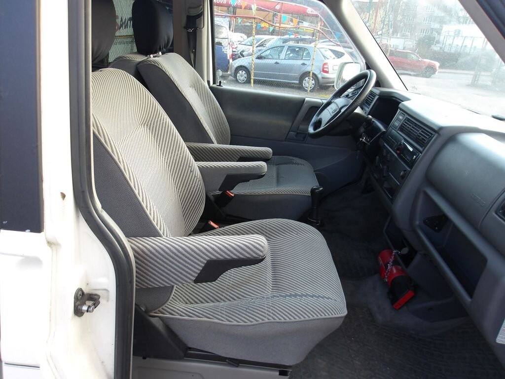 Volkswagen Multivan VAN / Minibus 2,5 l 75 kw