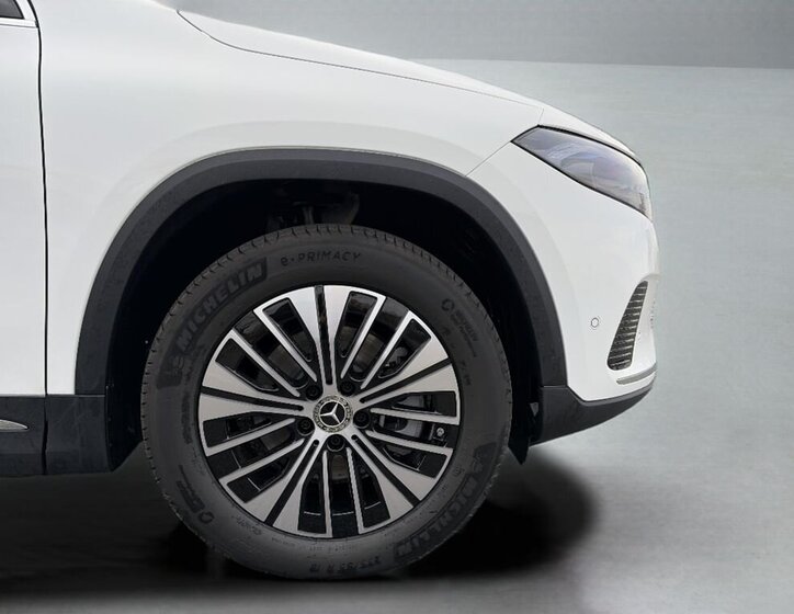 Mercedes-Benz EQA SUV / Terénní 0,0 140 kw