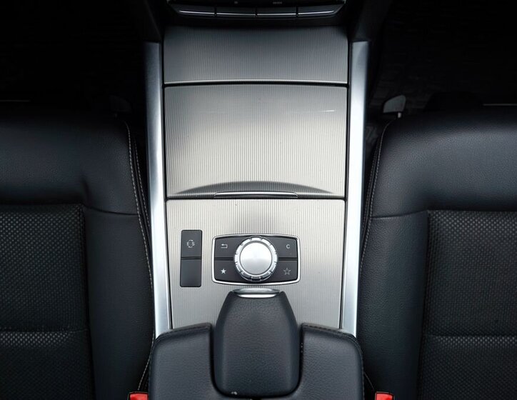 Mercedes-Benz Třídy E Sedan 2,1 l 125 kw