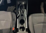 Toyota Corolla Sedan 1,5 l 92 kw