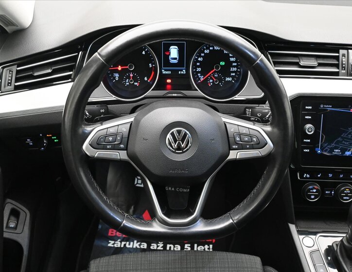 Volkswagen Passat Kombi 2,0 l 110 kw