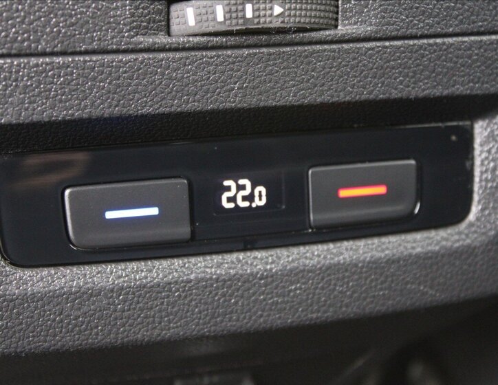 Volkswagen Touran 25