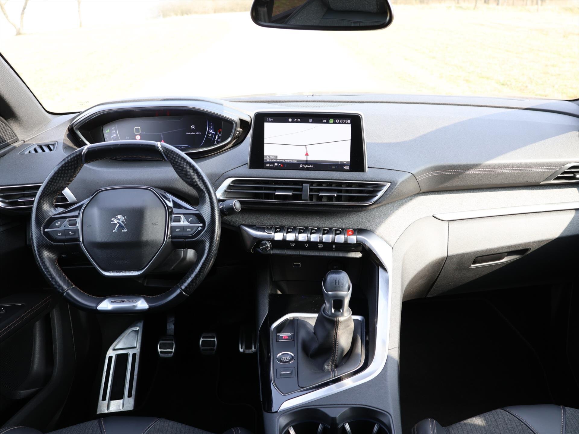 Peugeot 5008 SUV / Terénní 1,2 l 96 kw