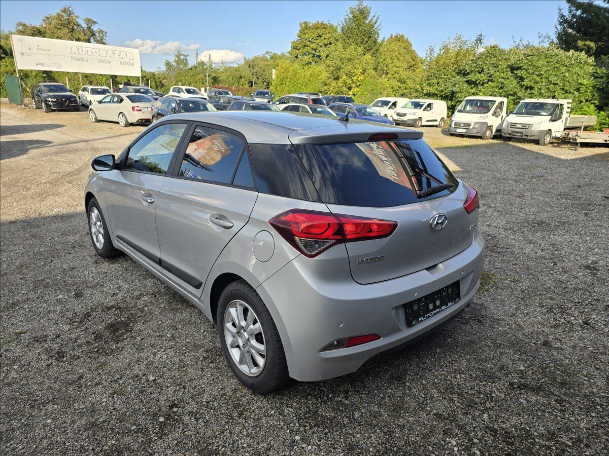 Hyundai i20 Hatchback 1,2 l 61 kw