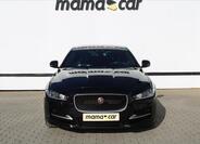 Jaguar XE 2