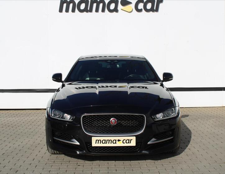 Jaguar XE 2
