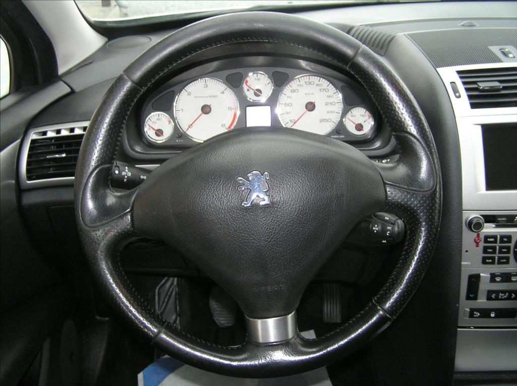Peugeot 407