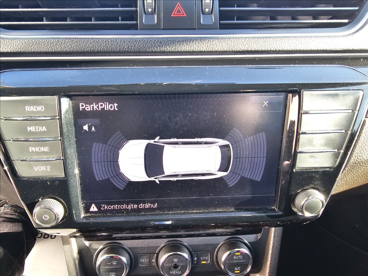 Škoda Superb Kombi 2,0 l 140 kw