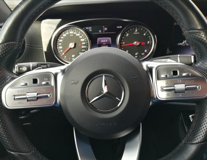 Mercedes-Benz Třídy E Kombi 2,0 l 180 kw