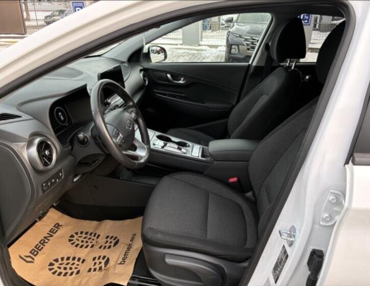 Hyundai Kona SUV / Terénní 0,0 150 kw