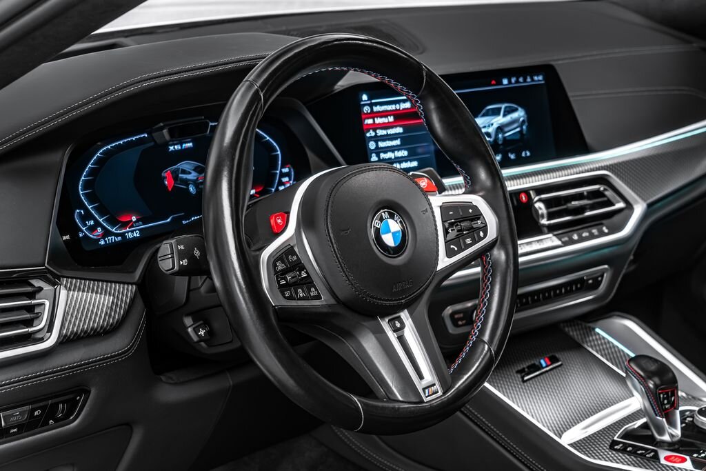BMW X6 SUV / Terénní 4,4 l 460 kw