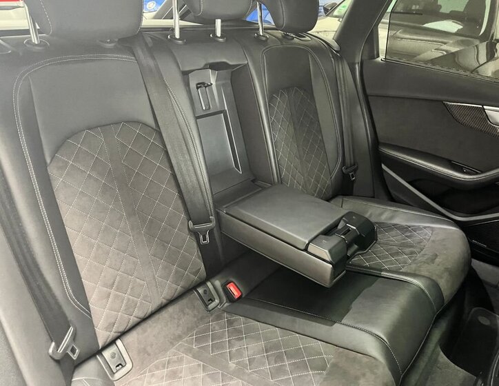 Audi RS4 Kombi 2,9 l 331 kw