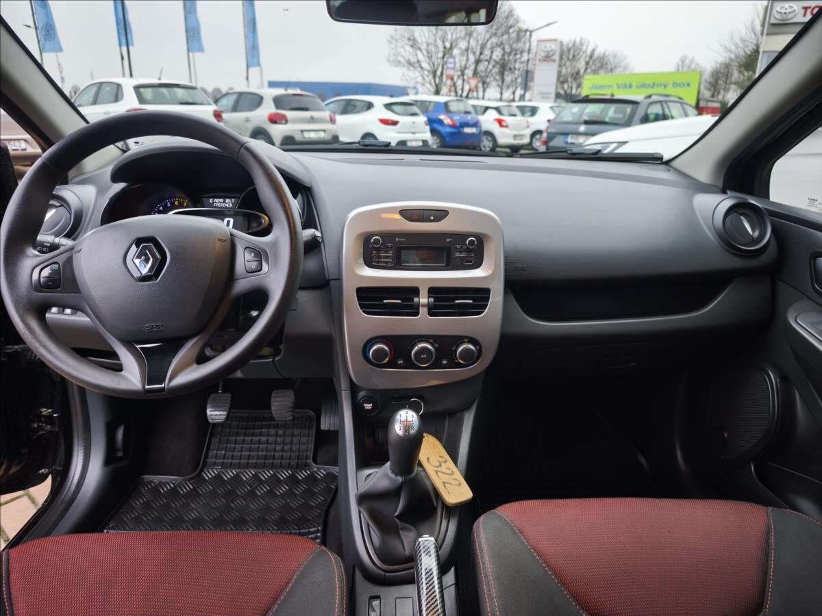 Renault Clio Hatchback 1,1 l 54 kw