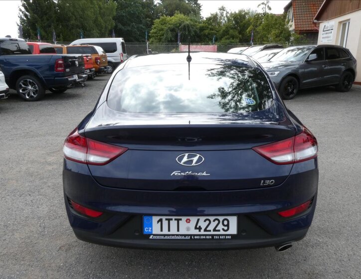 Hyundai i30 8