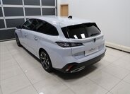 Peugeot 308 Kombi 1,2 l 96 kw