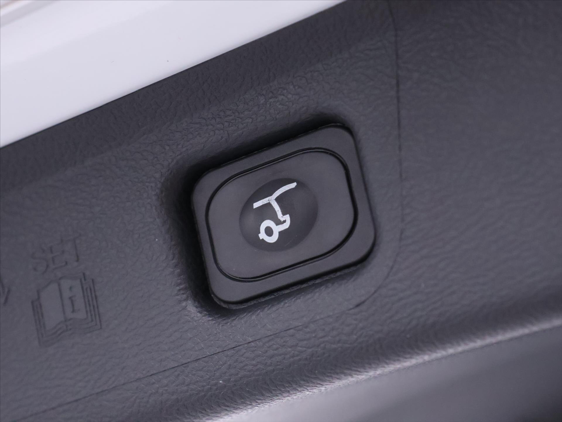 Ford S-MAX MPV 2,0 l 140 kw