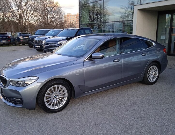 BMW Řada 6 Sedan / Limuzína 3,0 l 195 kw