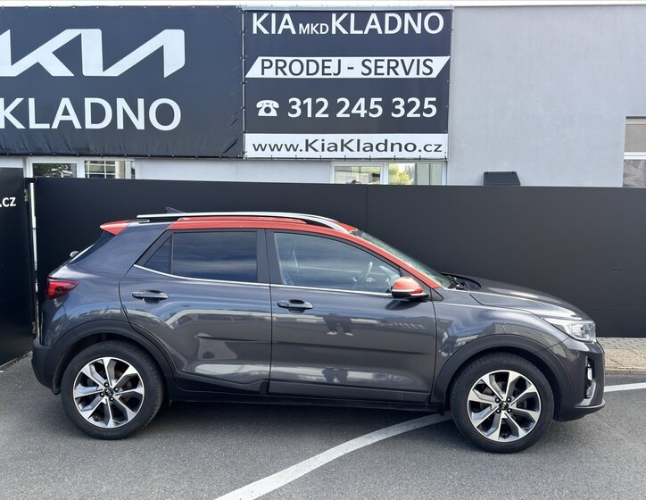 KIA Stonic SUV / Terénní 1,4 l 73 kw