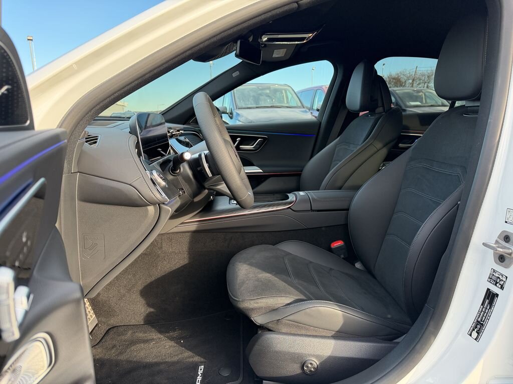 Mercedes-Benz Třídy E Sedan / Limuzína 2,0 l 145 kw