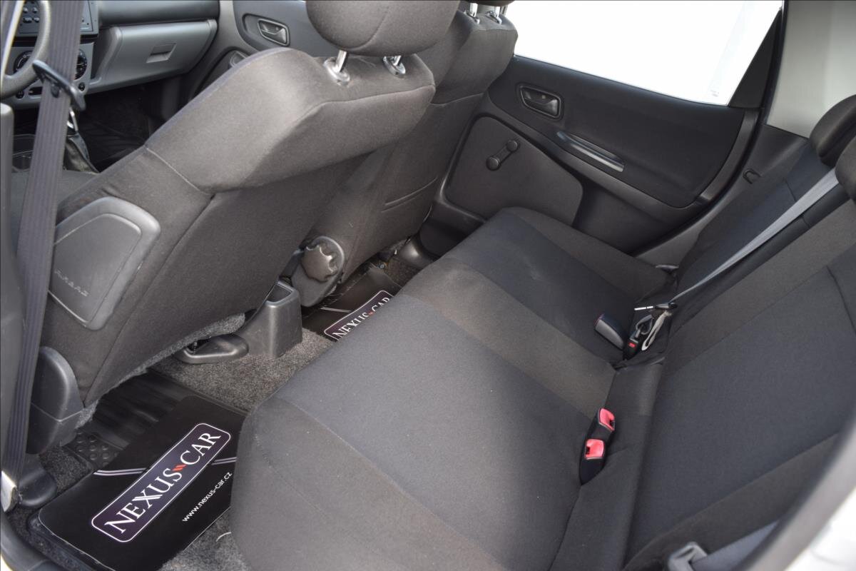 Subaru Justy Hatchback 1,3 l 66 kw