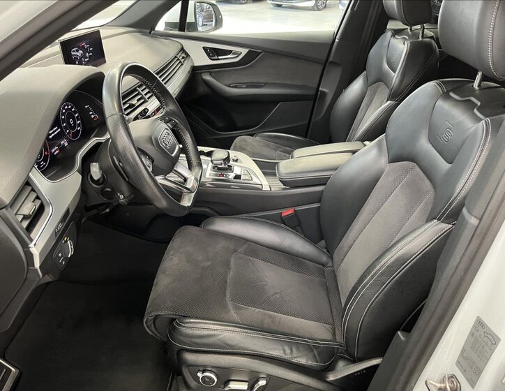 Audi Q7 SUV 3,0 l 200 kw