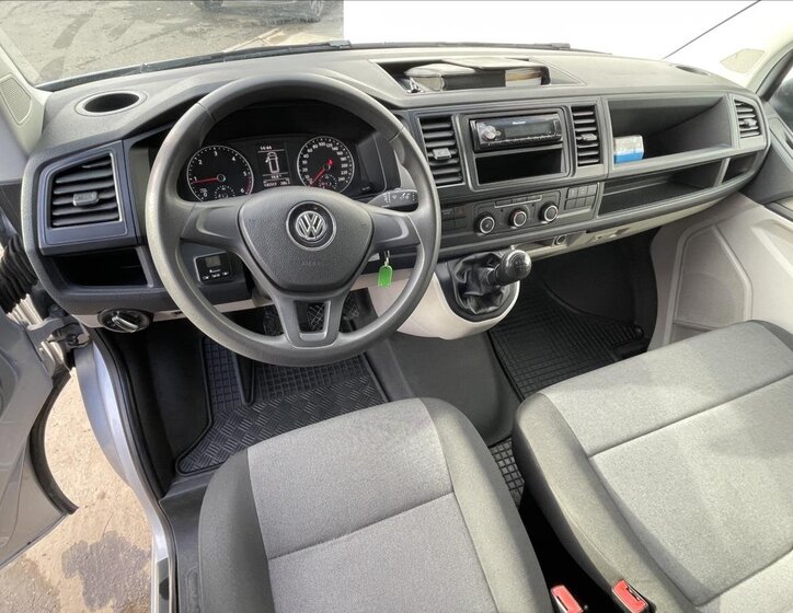 Volkswagen Transporter 6