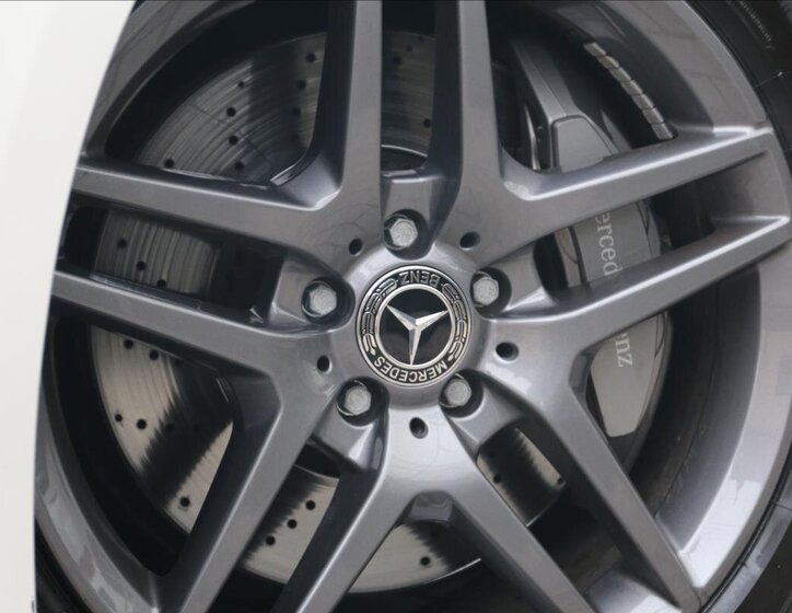 Mercedes-Benz Třídy S Kupé 4,7 l 335 kw