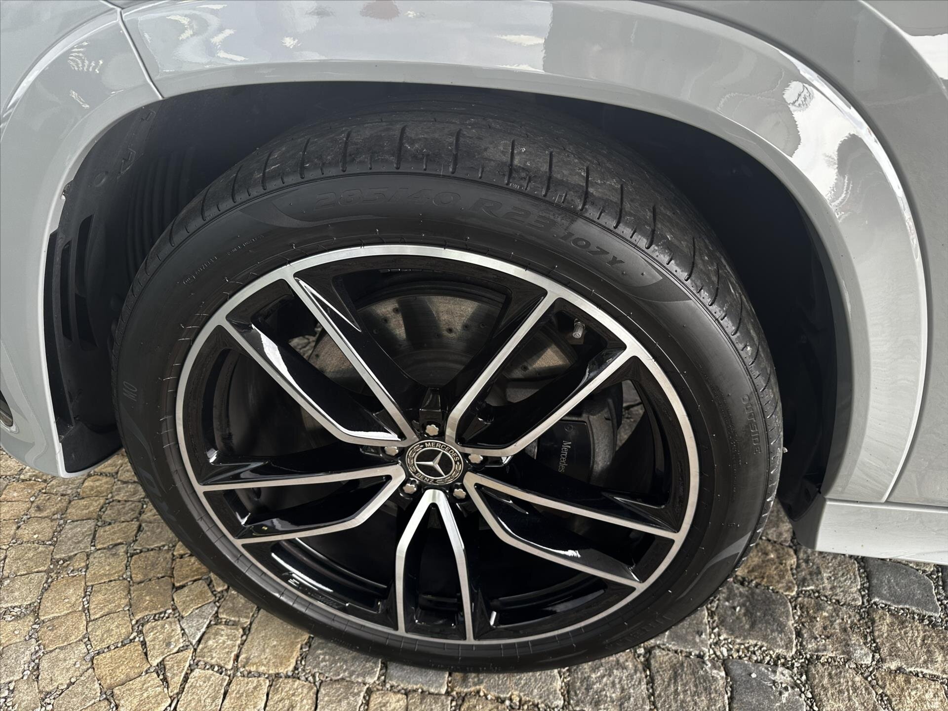 Mercedes-Benz GLS SUV / Terénní 3,0 l 270 kw