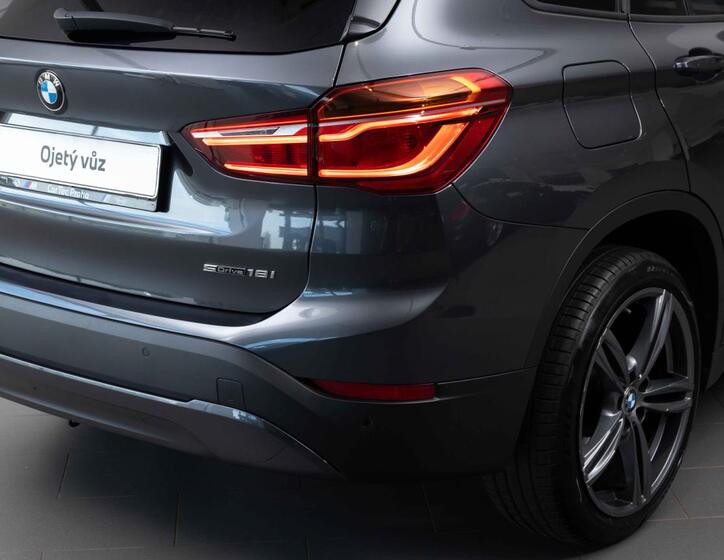BMW X1 9