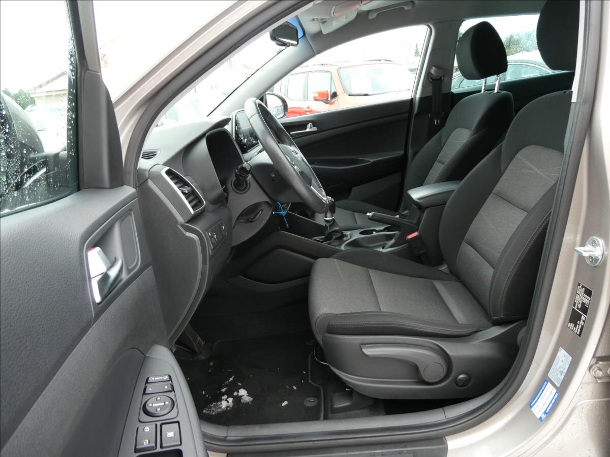 Hyundai Tucson SUV 1,6 l 85 kw