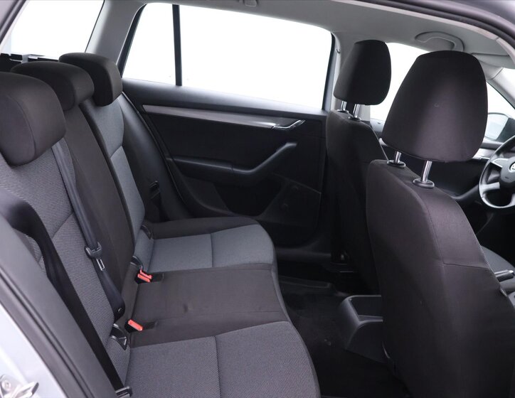 Škoda Octavia Kombi 1,2 l 77 kw