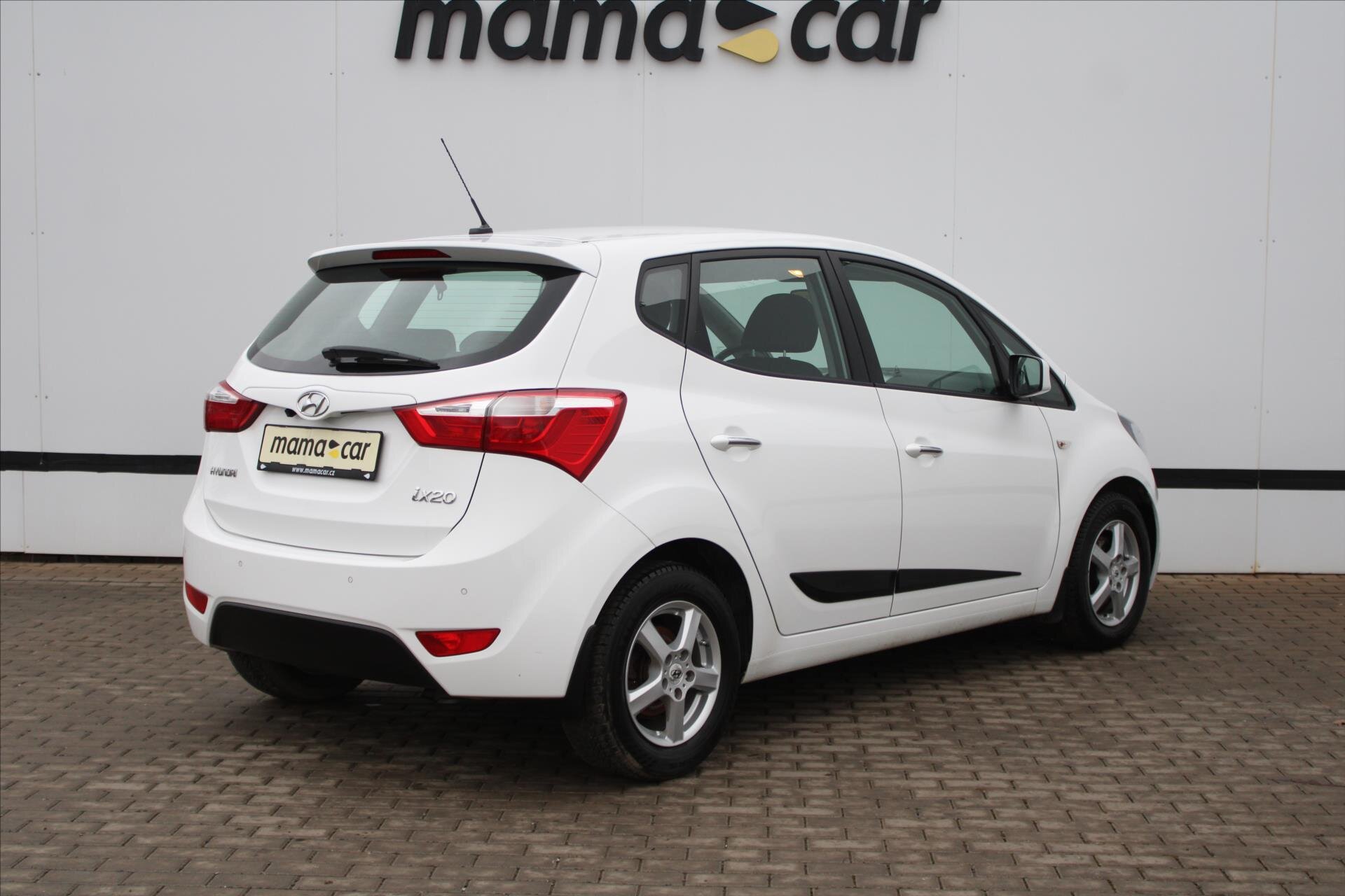 Hyundai ix20 MPV 1,6 l 92 kw