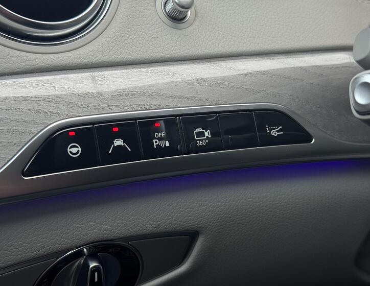 Mercedes-Benz Třídy S 24