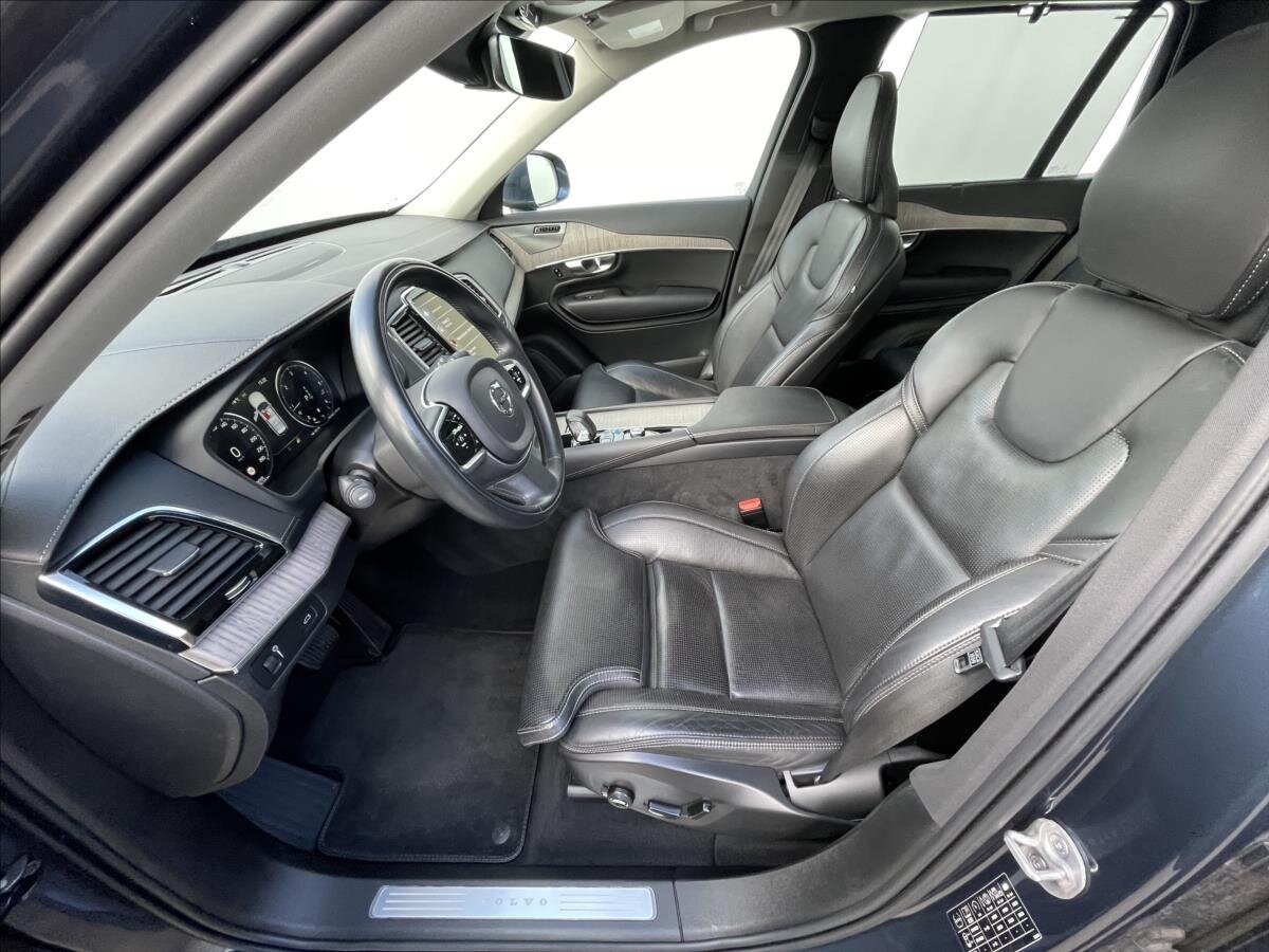 Volvo XC90 SUV 2,0 l 173 kw