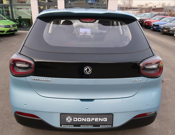 Dongfeng Box 8