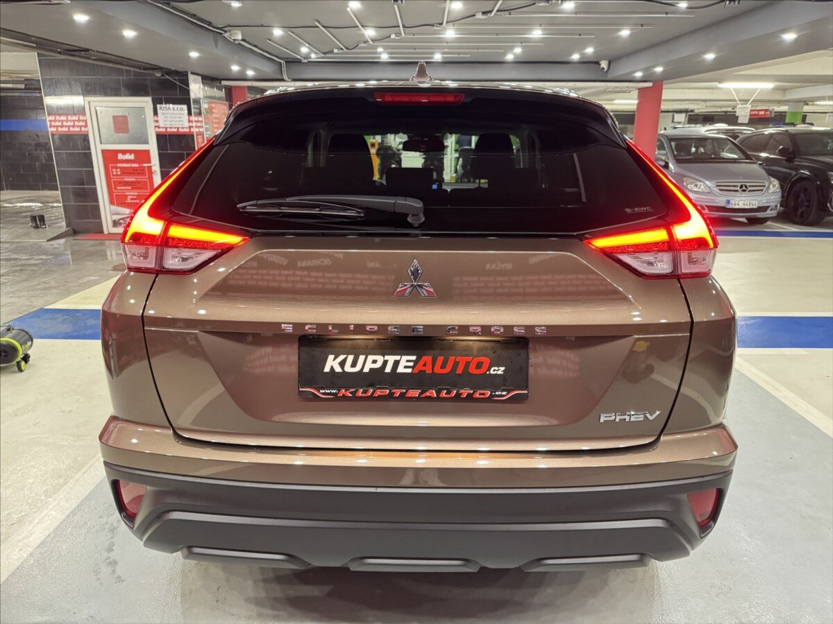 Mitsubishi Eclipse SUV / Terénní 2,4 l 138 kw