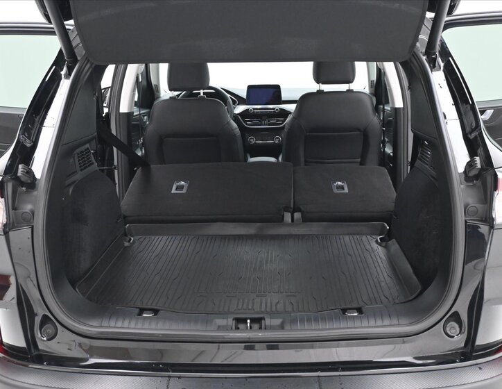 Ford Kuga SUV 2,0 l 140 kw