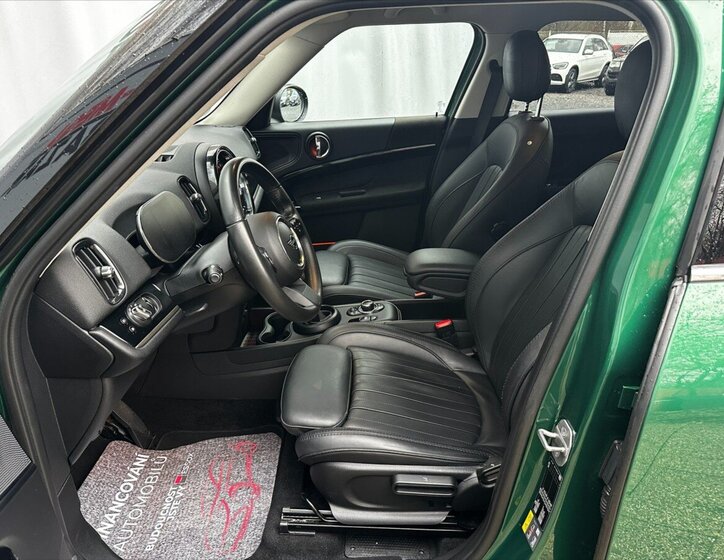 Mini Countryman Kombi 1,5 l 162 kw