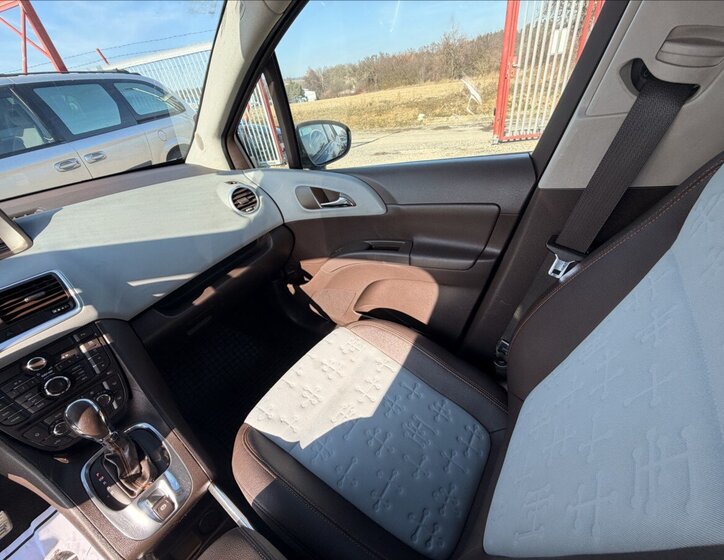 Opel Meriva Kombi 1,7 l 74 kw