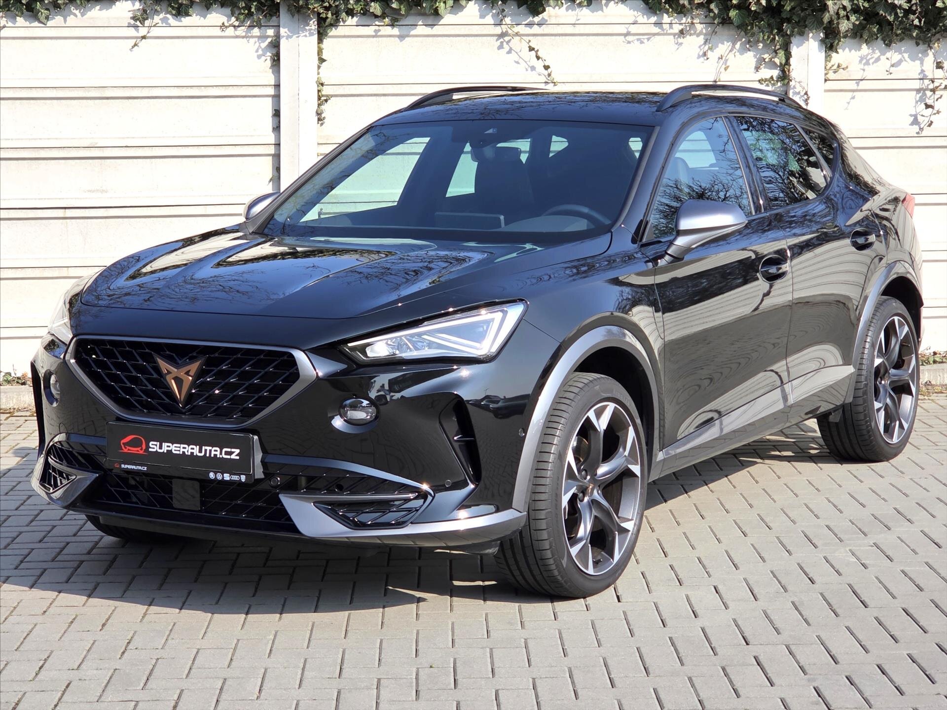 Cupra Formentor SUV / Terénní 2,0 l 140 kw
